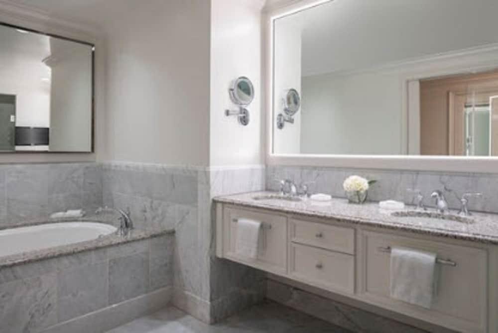 Four Seasons Hotel Los Angeles At Westlake Village Exterior foto